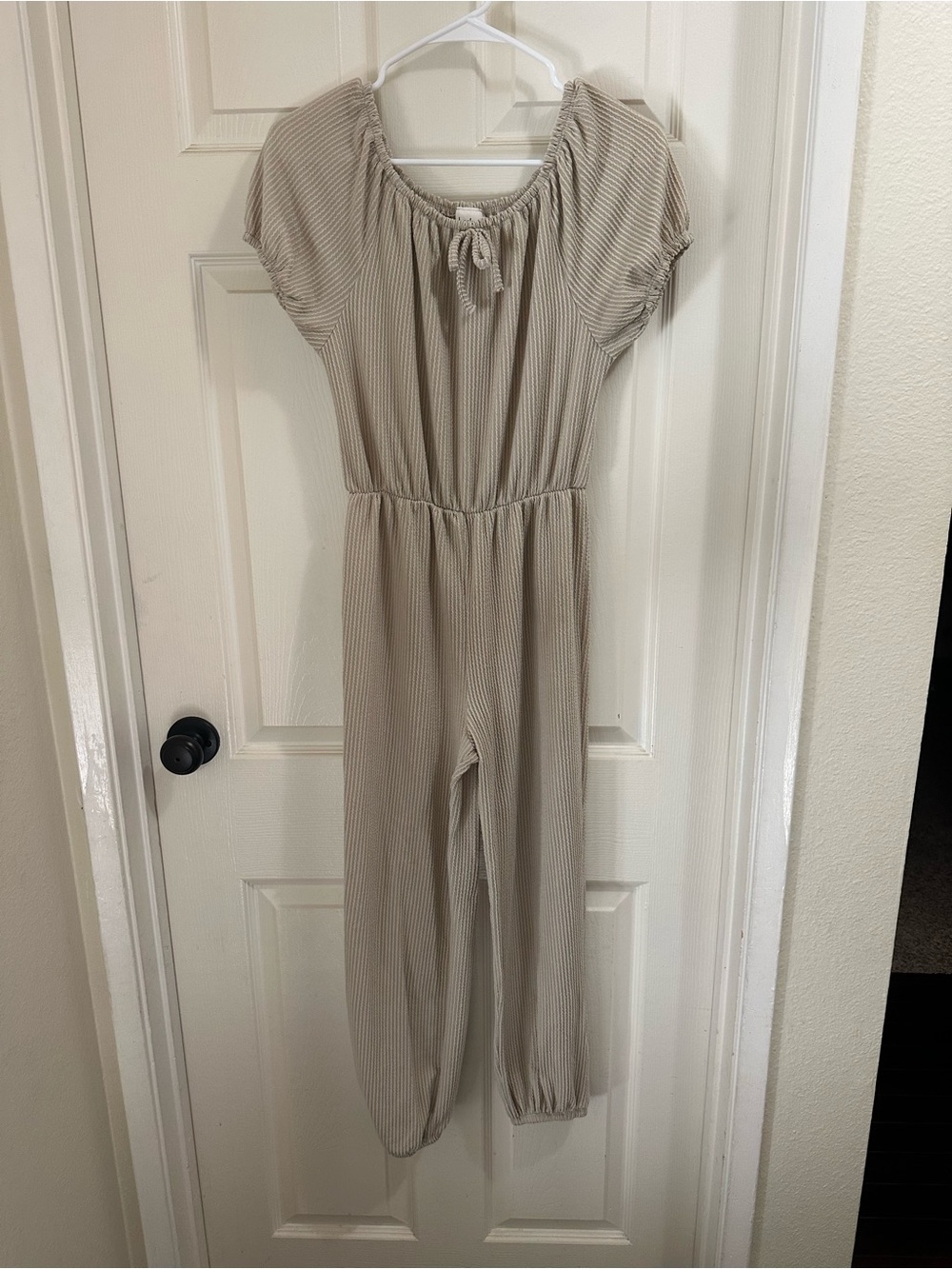 Girls' Cream Ribbed One-Piece Jumpsuit